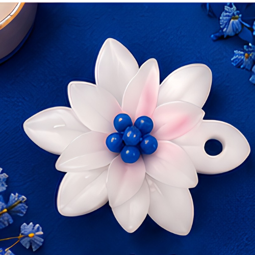 Elegant Petal Candle